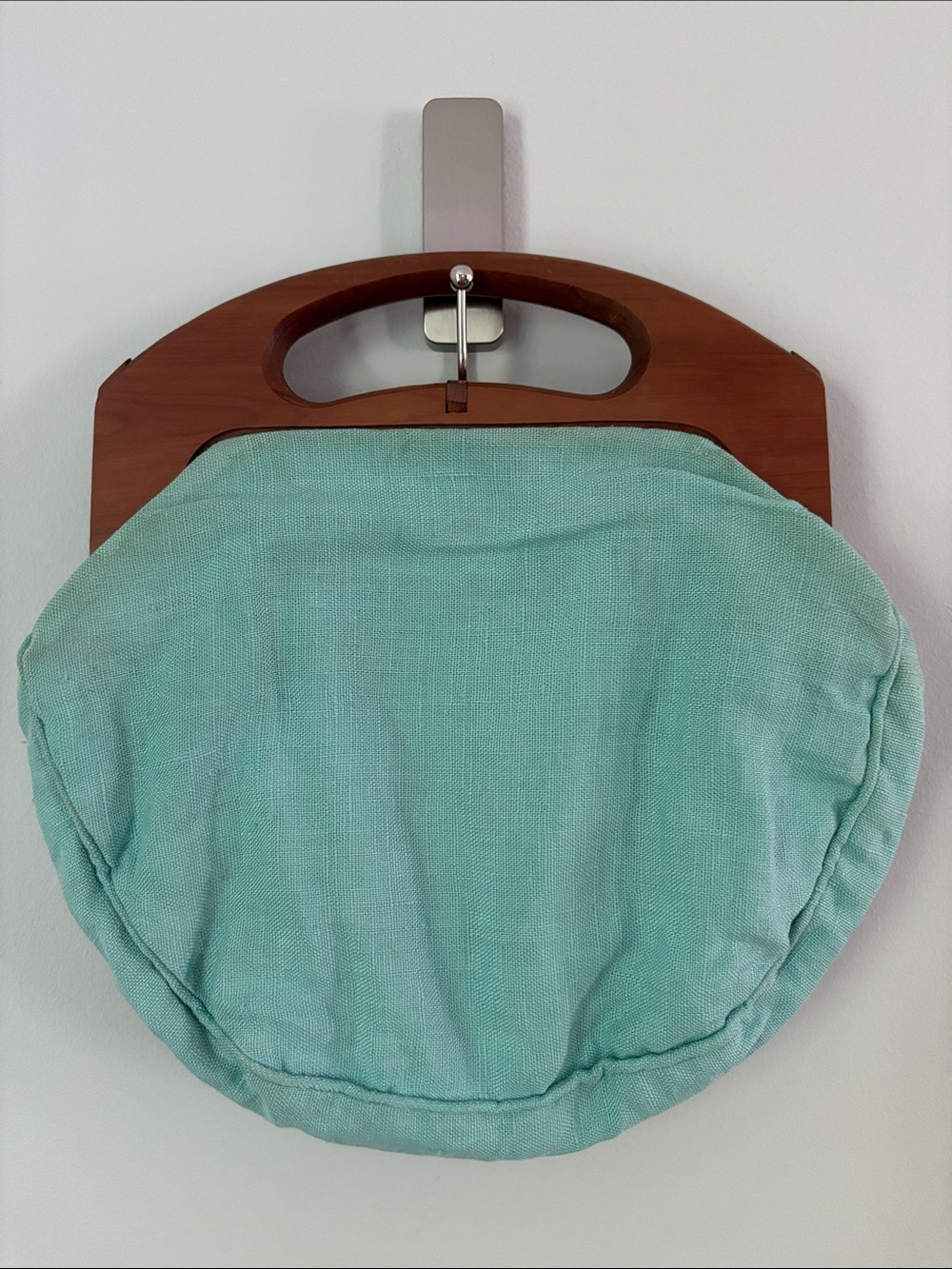 Vintage Bermuda Cedar Handle Bag
